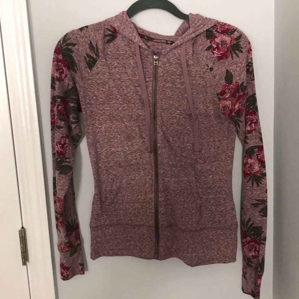 Super Cute detailed Rose Lightweight hoodie